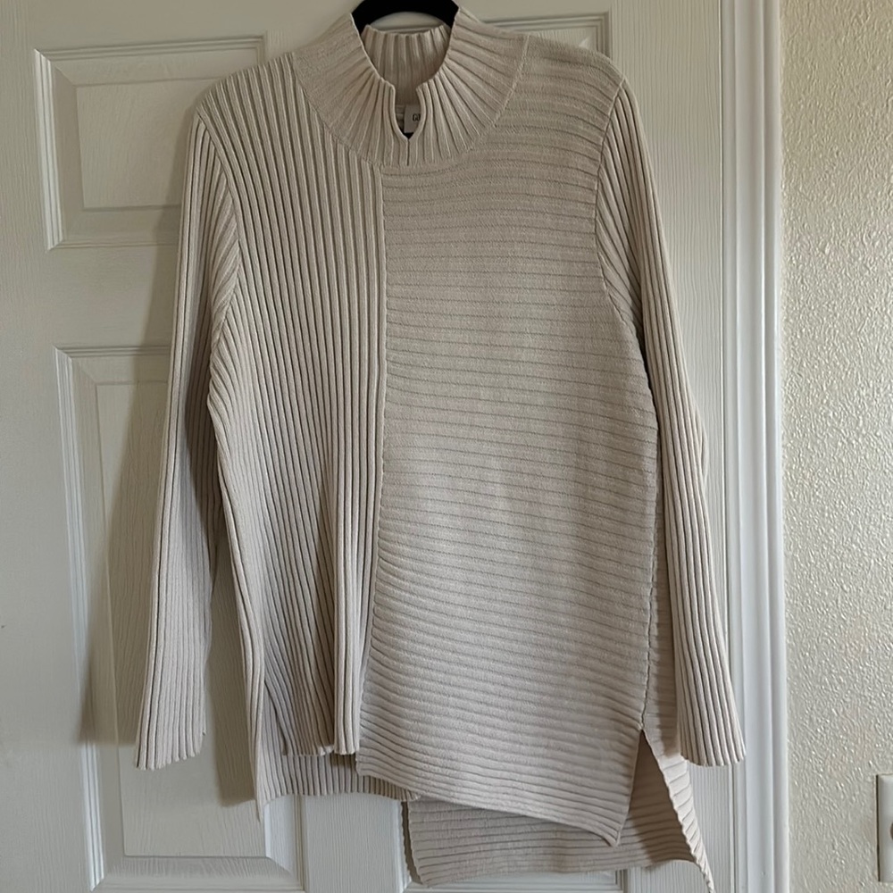 Cabi Sweater Style #3363 D Ring Pullover